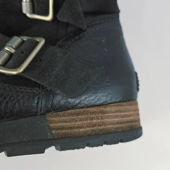 Sorel Black Leather Boots Womens 7 Plaid Lining Buckles - Picture 7 of 15